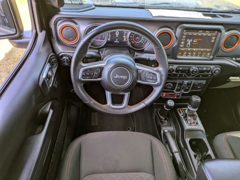 Used 2022 Jeep Gladiator Mojave w/ Trailer Tow Package image 14