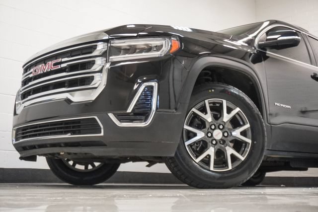 Used 2021 GMC Acadia SLE w/ Driver Convenience Package FWD image 2