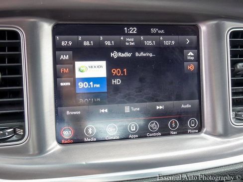 Used 2019 Dodge Charger SXT w/ Navigation & Travel Group image 14