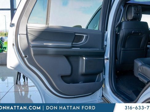 New 2026 Ford Expedition Platinum w/ Stealth Appearance Package AWD/4WD image 19