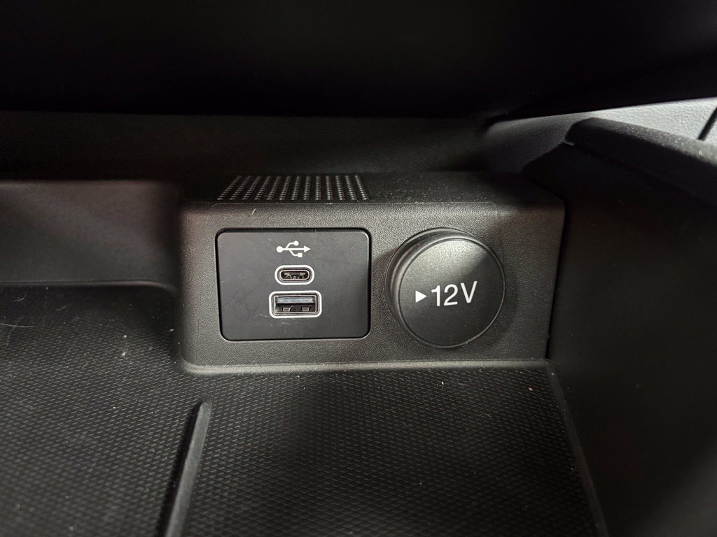 Used 2026 Ford Escape Active w/ Cold Weather Package FWD image 24