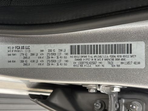 Used 2020 RAM 1500 Big Horn AWD/4WD image 27