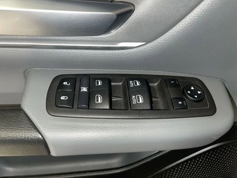 Used 2022 RAM 1500 Big Horn AWD/4WD image 13