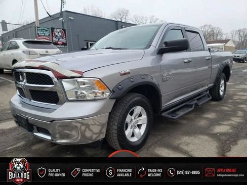 Used 2019 RAM 1500 Classic SLT AWD/4WD image 1