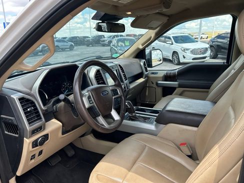 Used 2018 Ford F150 Lariat w/ Equipment Group 502A Luxury RWD image 13