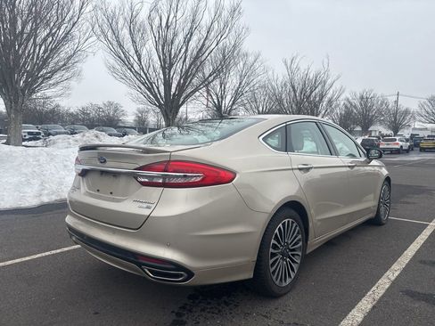 Used 2018 Ford Fusion Titanium image 14