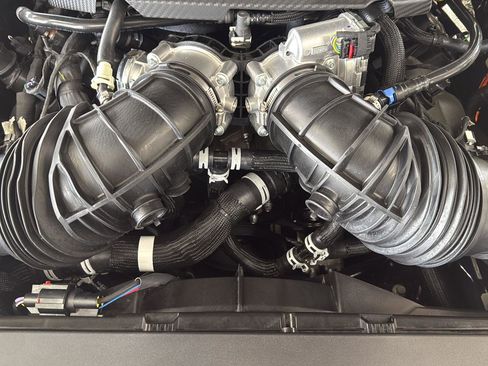 New 2025 Ford Mustang Dark Horse image 13