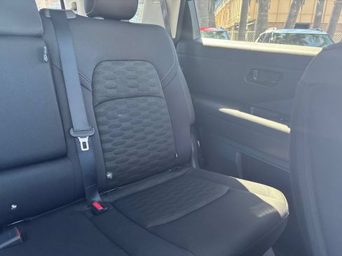 Used 2025 Nissan Pathfinder SV FWD image 40
