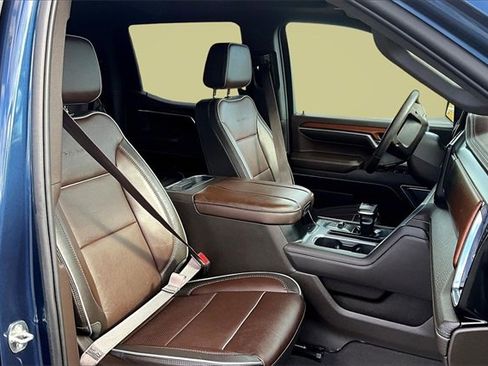 Used 2023 GMC Sierra 1500 Denali image 7