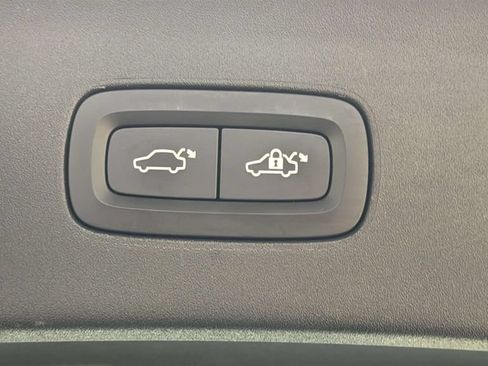 Used 2024 Polestar Polestar 2 AWD/4WD image 9