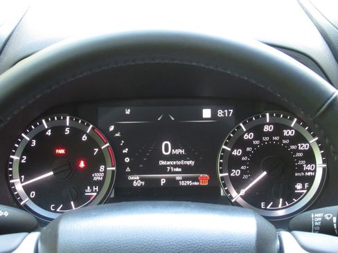 Certified 2024 Toyota Highlander XLE AWD/4WD image 25