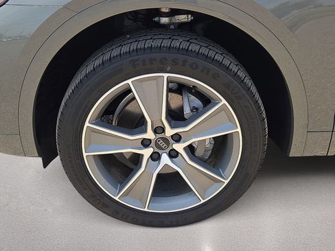 Used 2025 Audi Q5 2.0T Premium AWD/4WD image 10