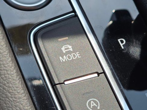 Used 2023 Volkswagen Arteon SEL AWD/4WD image 13