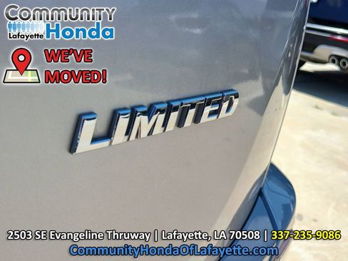 Used 2016 Toyota RAV4 Limited w/ Advanced Technology Package FWD image 8