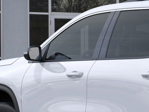 New 2026 Chevrolet Traverse LT FWD image 18