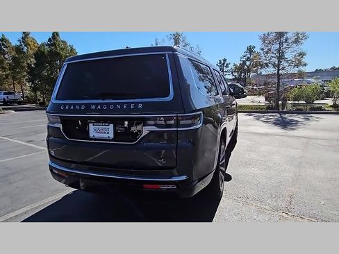 Used 2024 Jeep Grand Wagoneer L 4WD image 29