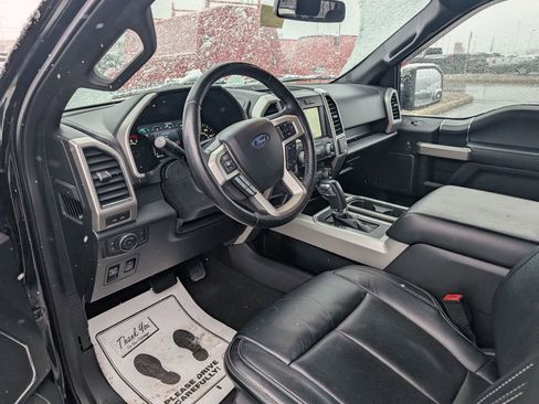 Used 2019 Ford F150 Lariat w/ Equipment Group 502A Luxury image 13