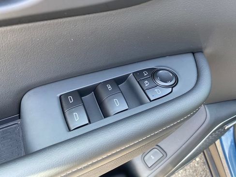 Certified 2026 Buick Enclave Preferred AWD/4WD image 19