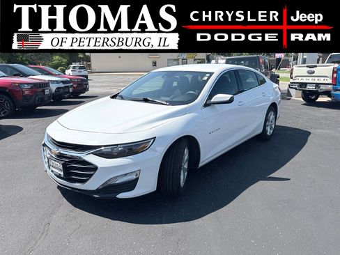 Used 2024 Chevrolet Malibu LT FWD image 3