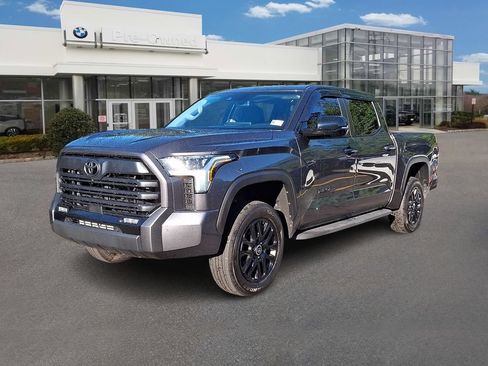 Used 2024 Toyota Tundra Limited AWD/4WD image 1