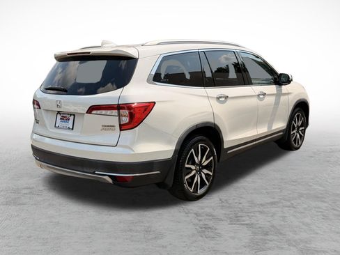 Used 2019 Honda Pilot Touring image 6