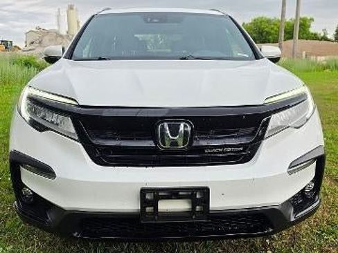 Used 2021 Honda Pilot Black Edition image 3