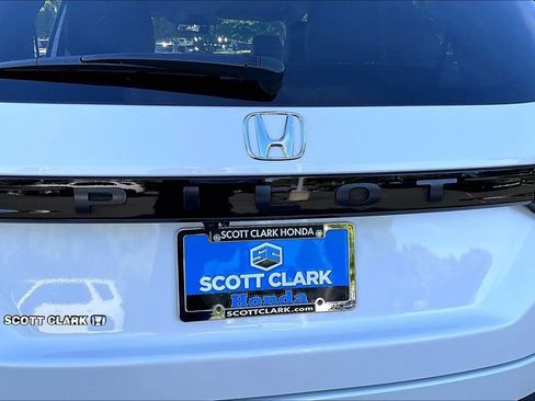 Certified 2025 Honda Pilot EX-L image 23