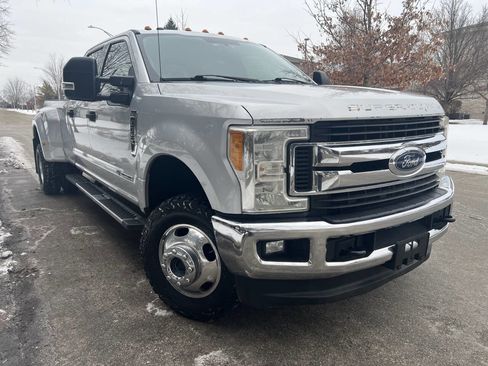 Used 2017 Ford F350 XLT w/ XLT Value Package AWD/4WD image 1