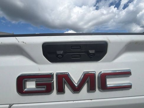 Used 2022 GMC Sierra 2500 SLT w/ SLT Convenience Package AWD/4WD image 12