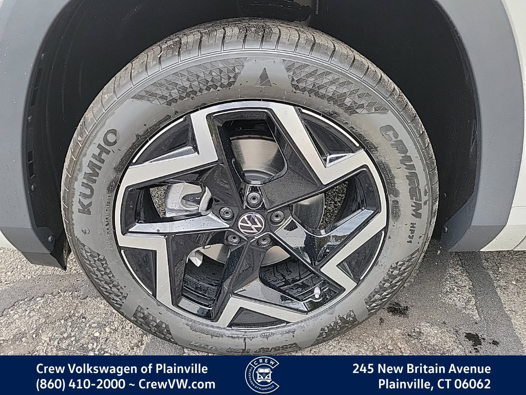 New 2027 Volkswagen Atlas SEL R-Line AWD/4WD image 17