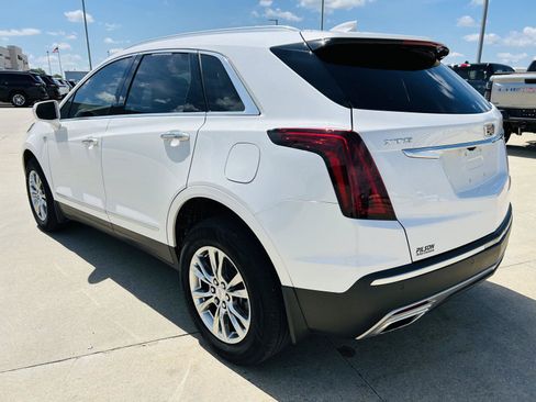 Used 2020 Cadillac XT5 Premium Luxury w/ LPO, Floor Liner Package FWD image 37
