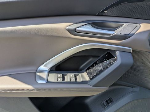 New 2025 Audi Q5 Premium w/ Convenience Package image 10