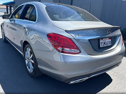 Used 2015 Mercedes-Benz C 300 Sedan image 7
