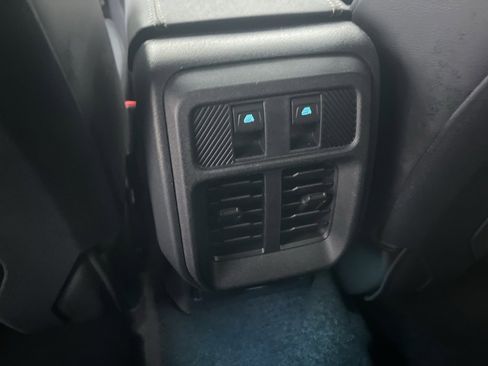 New 2025 Ford Bronco Badlands image 14