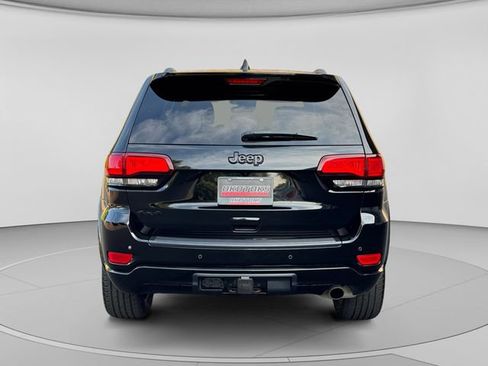 Used 2021 Jeep Grand Cherokee Altitude AWD/4WD image 4