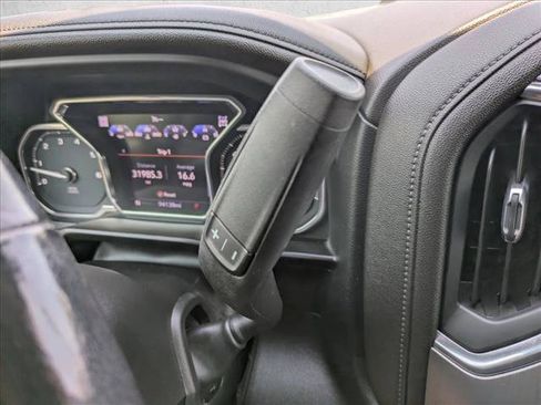 Used 2022 GMC Sierra 1500 Denali AWD/4WD image 12