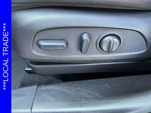 Used 2023 Buick Encore GX Select FWD image 17