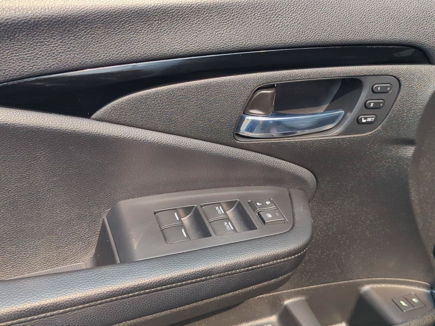 Used 2021 Honda Passport Touring image 16