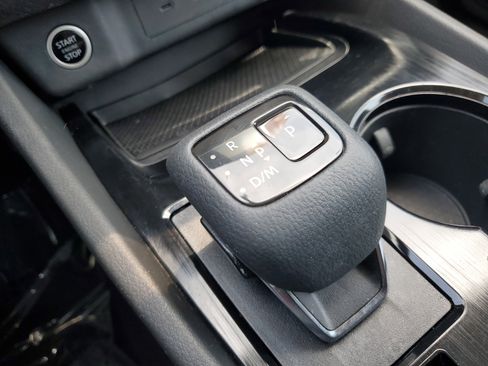 Used 2021 Nissan Rogue SV image 23