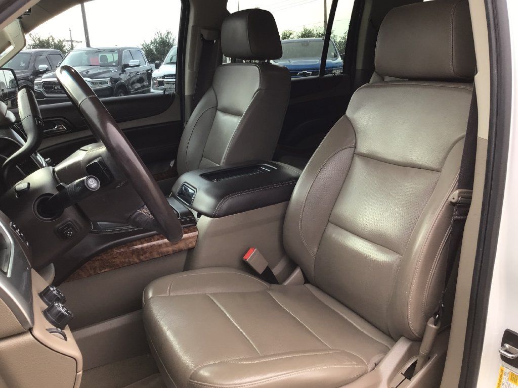 Used 2017 Chevrolet Suburban Premier AWD/4WD image 11