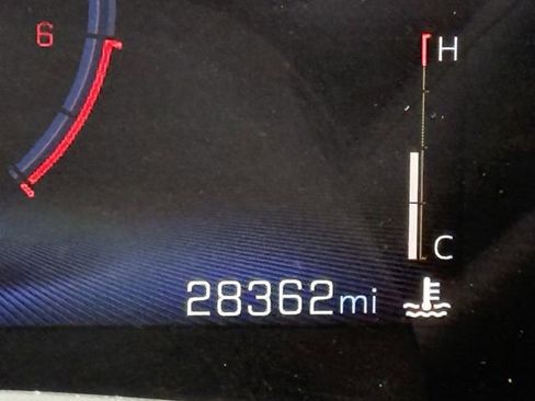 Certified 2025 Chevrolet Trax LT image 18