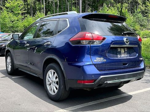 Used 2020 Nissan Rogue SV AWD/4WD image 6