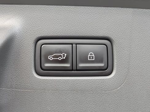 Used 2026 Hyundai Santa Fe SEL FWD image 13