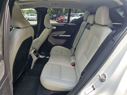 Certified 2023 Volvo XC40 B5 Ultimate w/ Protection Package Premier AWD/4WD image 14