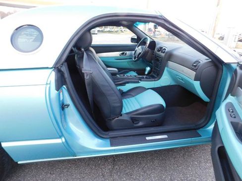 Used 2002 Ford Thunderbird Deluxe image 19