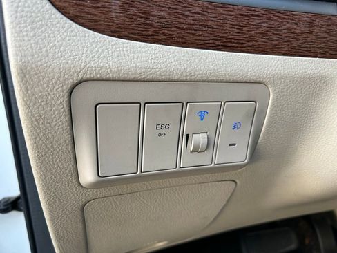 Used 2009 Hyundai Santa Fe Limited image 18