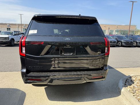 New 2026 Ford Expedition Platinum AWD/4WD image 4