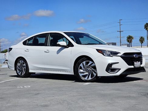 Certified 2025 Subaru Legacy Limited AWD/4WD image 4
