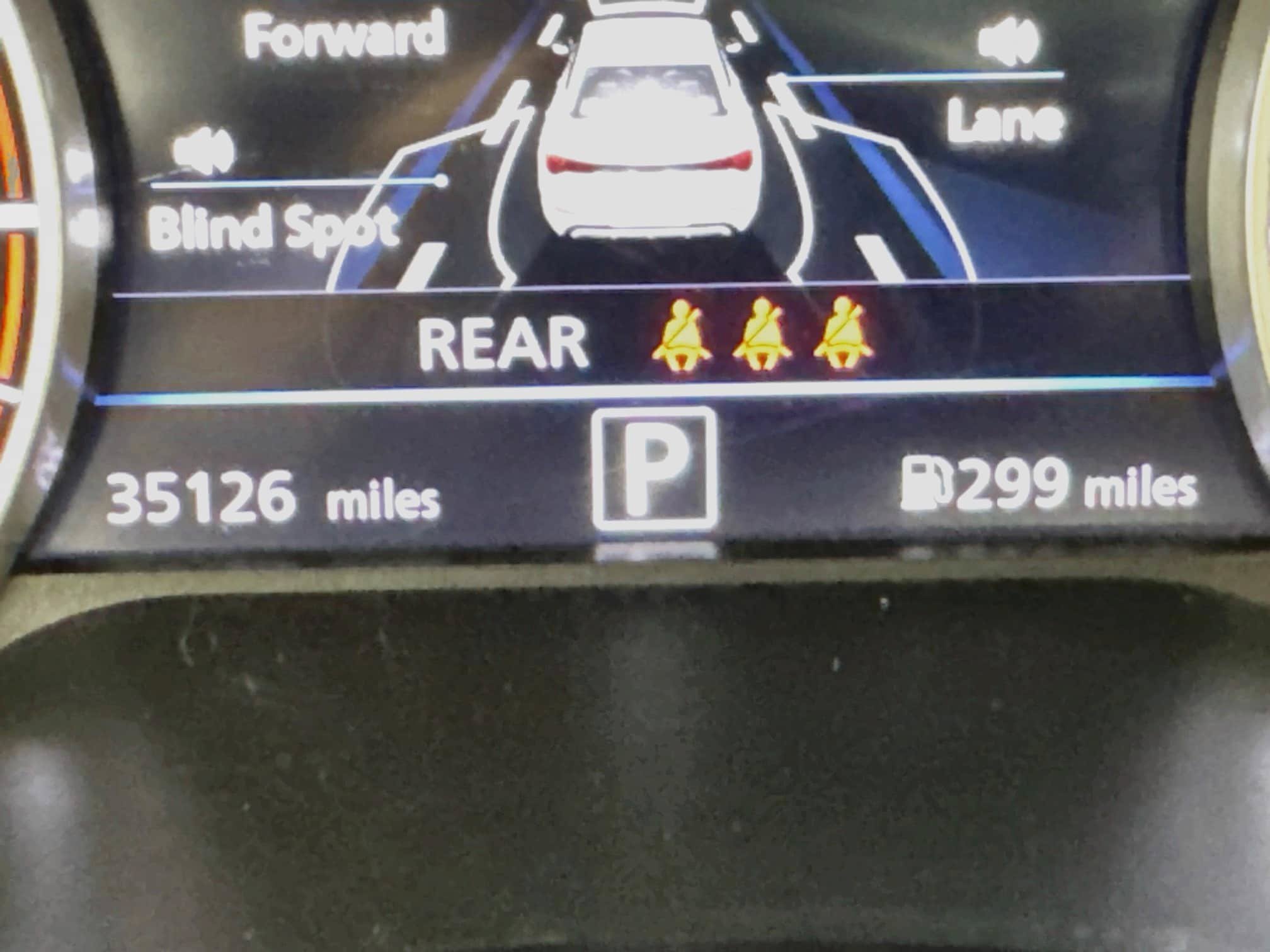 Used 2024 Nissan Sentra SR w/ SR Premium Package FWD image 18