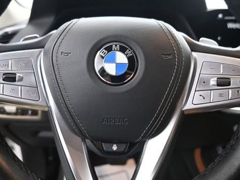 Certified 2022 BMW X7 xDrive40i w/ Premium Package image 14